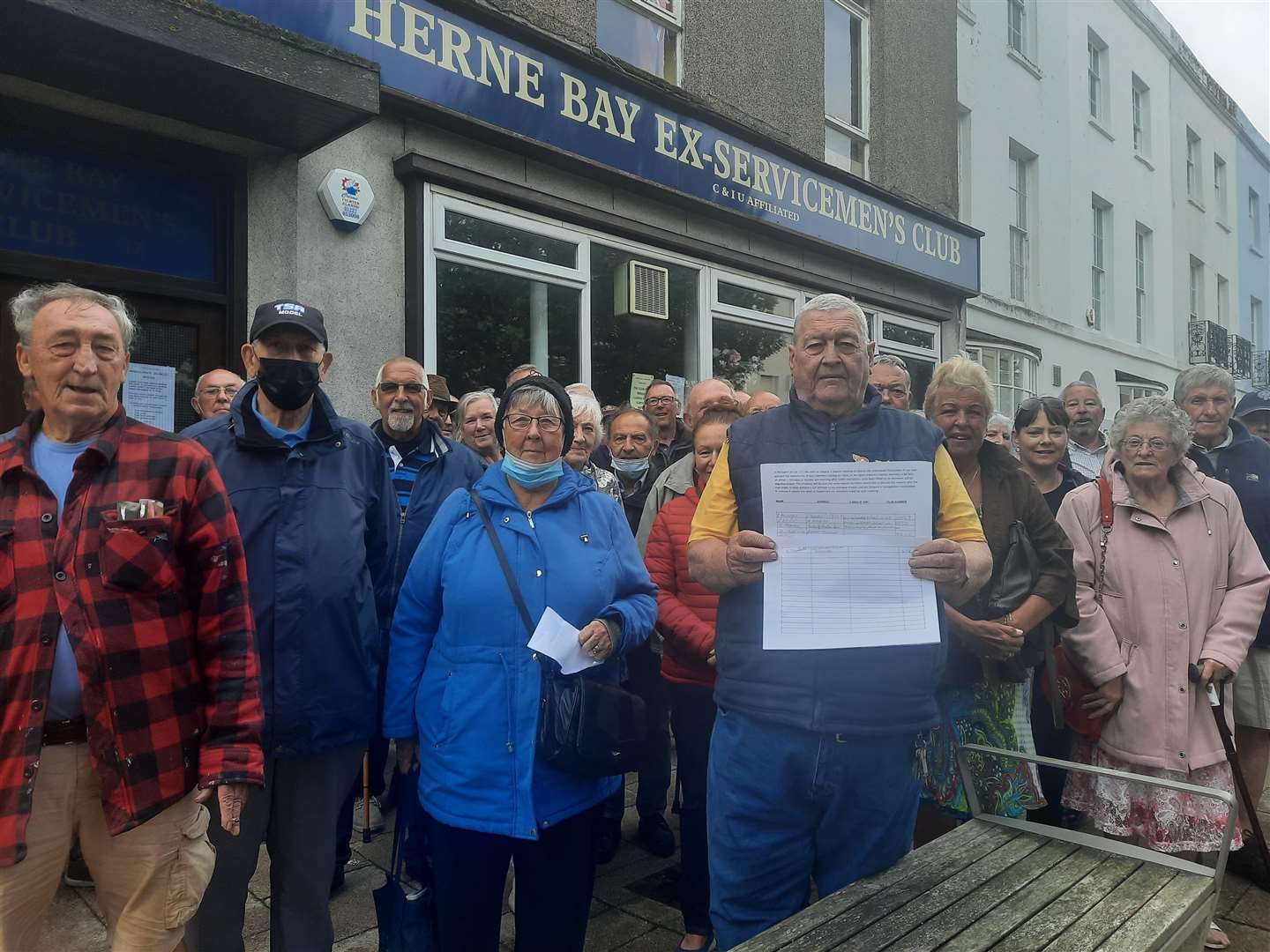 Members are campaigning to save the Ex-Servicemen's Club in Herne Bay, after bosses revealed it is at risk of closure