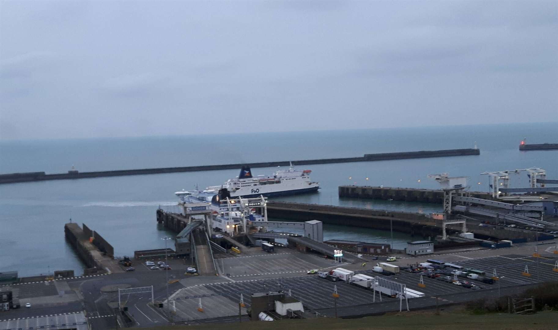 Dover Eastern Docks ' exit roads will be blocked for four hours