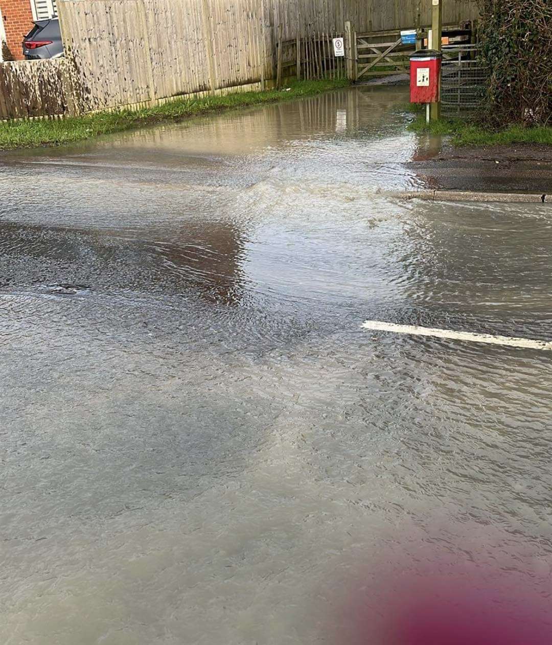 South East Water teams are now at the scene of the incident. Picture: Dalice Wigg