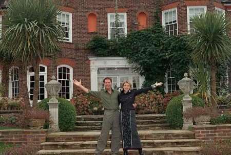 Caron Keating with Sir Cliff Richard at his home in 2001. Picture courtesy CARLTON TELEVISION