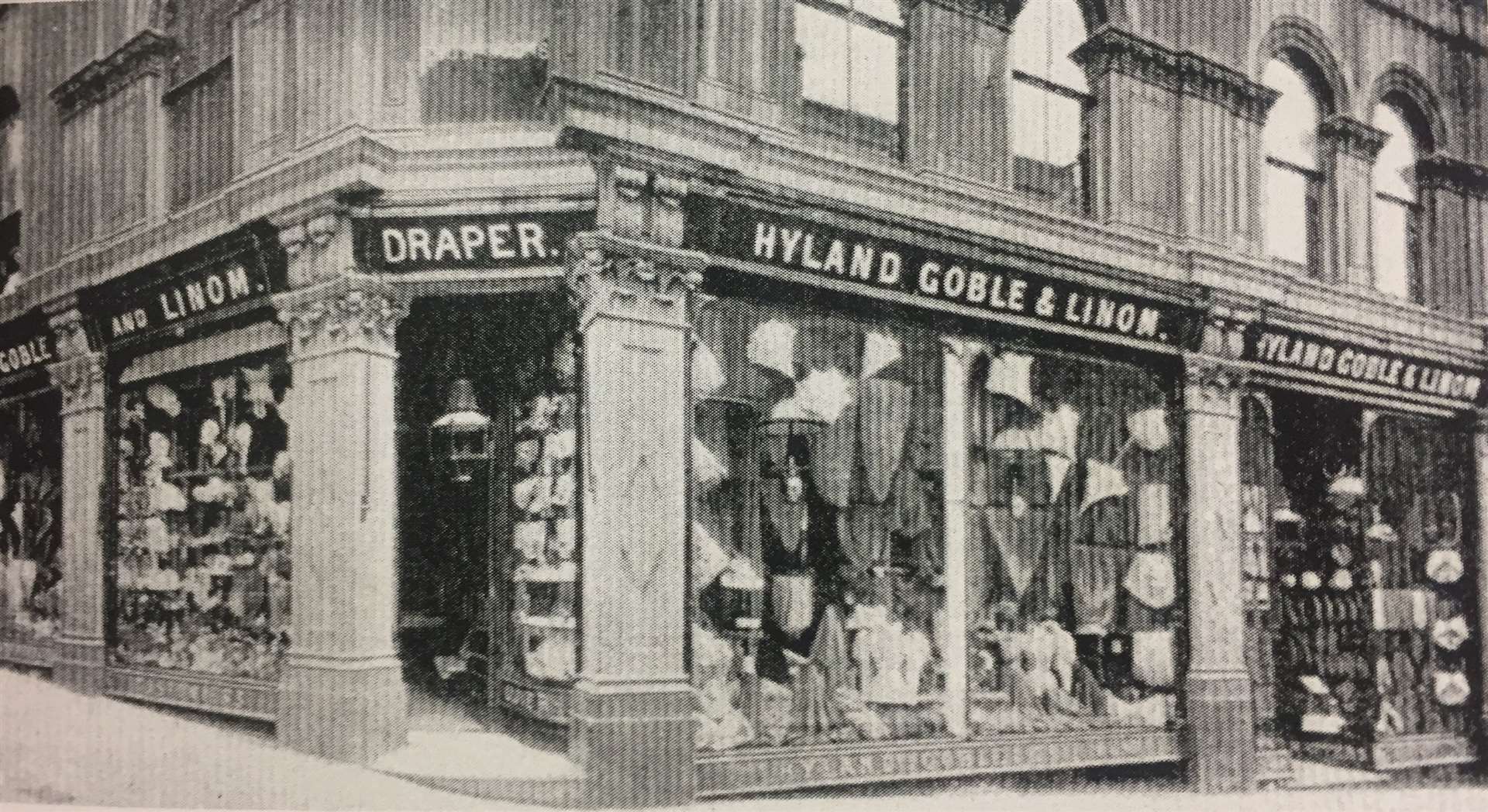 Lewis, Hyland, Goble and Linom, based in Rendezvous Street and pictured in 1898