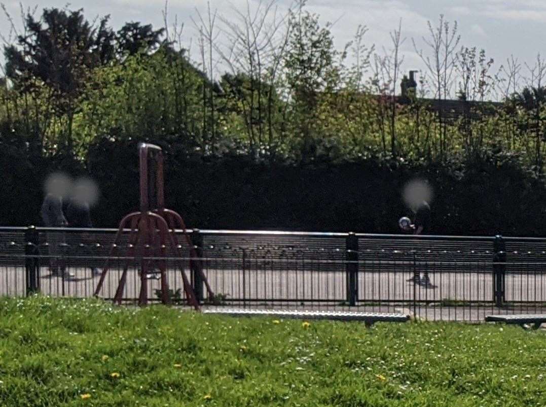 A group of people in the park reportedly abused a man after telling them to leave to respect social distancing measures