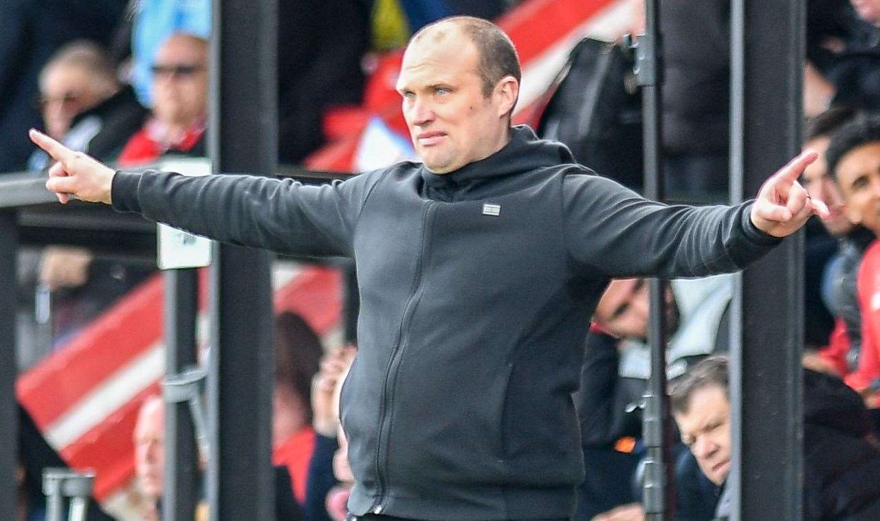 Warren Feeney will remain in charge at Welling next season. Picture: Dave Budden