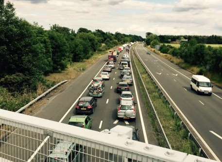 The M2 is closed. Picture: Shelley Wilson