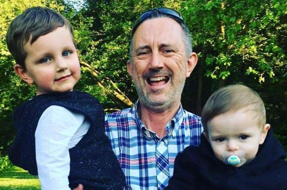 Missing Tunbridge Wells man Paul Perkins, with grandchildren Ronnie and Jacob
