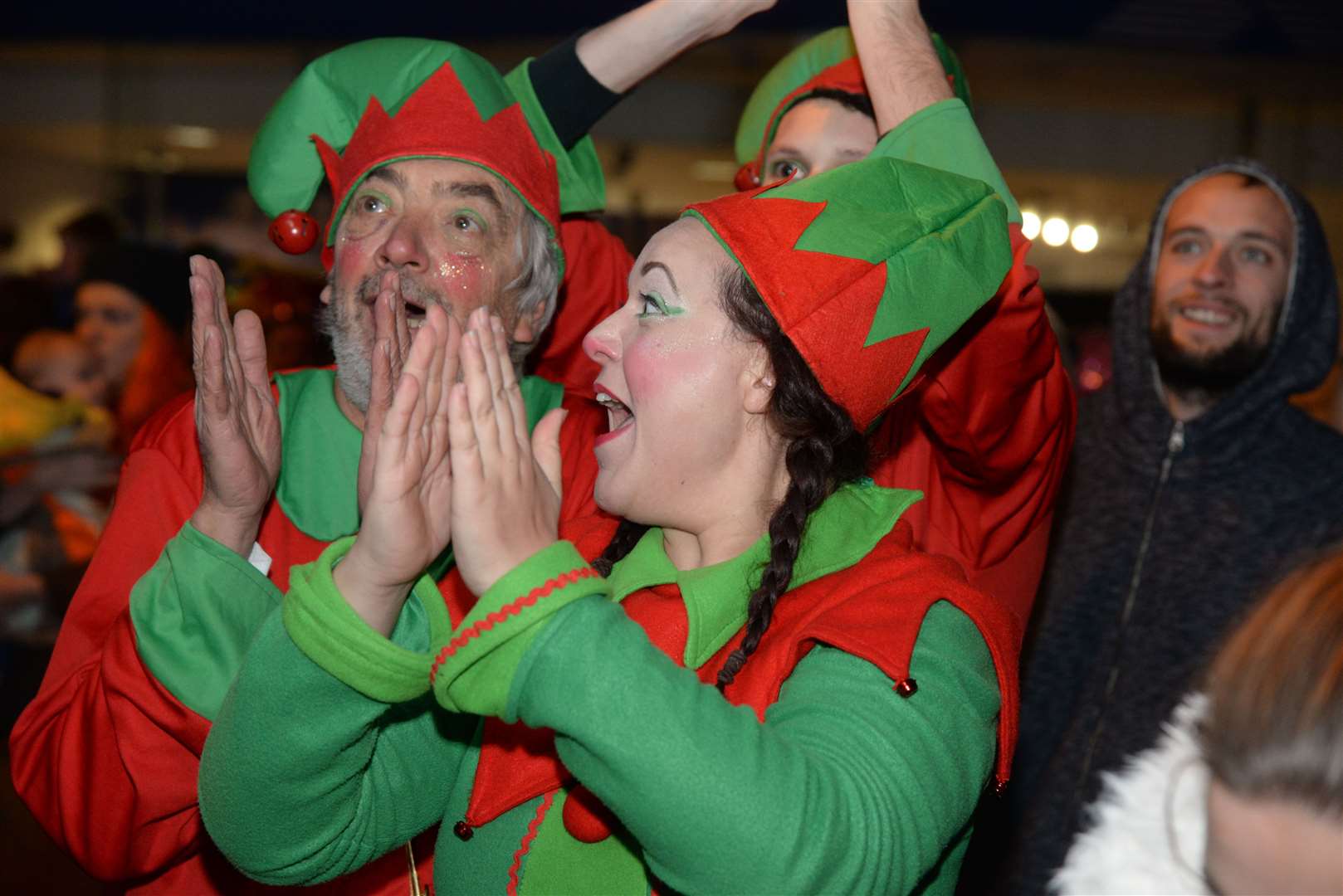 Bluewater is looking for elves