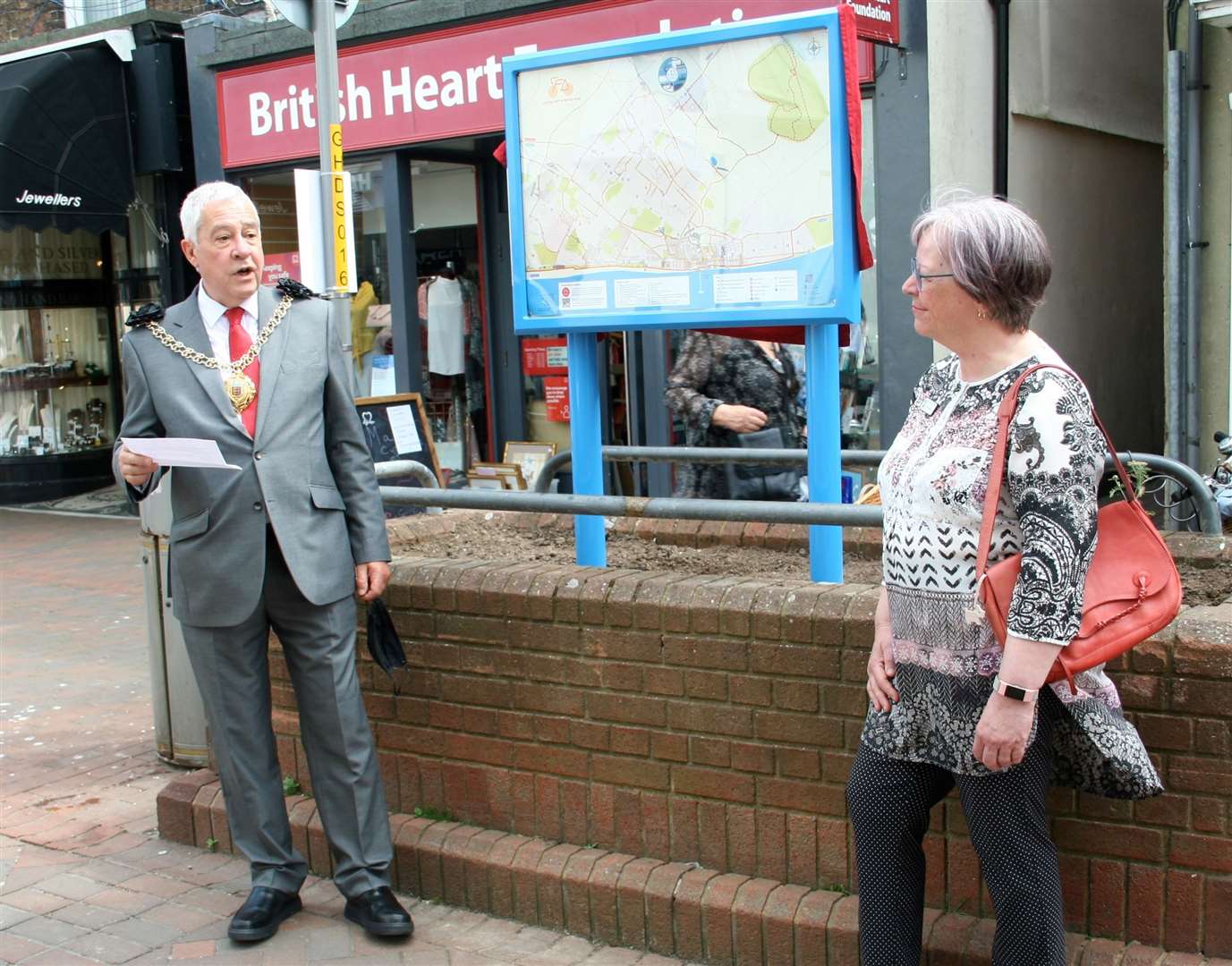 Deal mayor Chris Turner and his deputy Sue Beer unveil the cycle map in Deal High Street at the Park Street junction