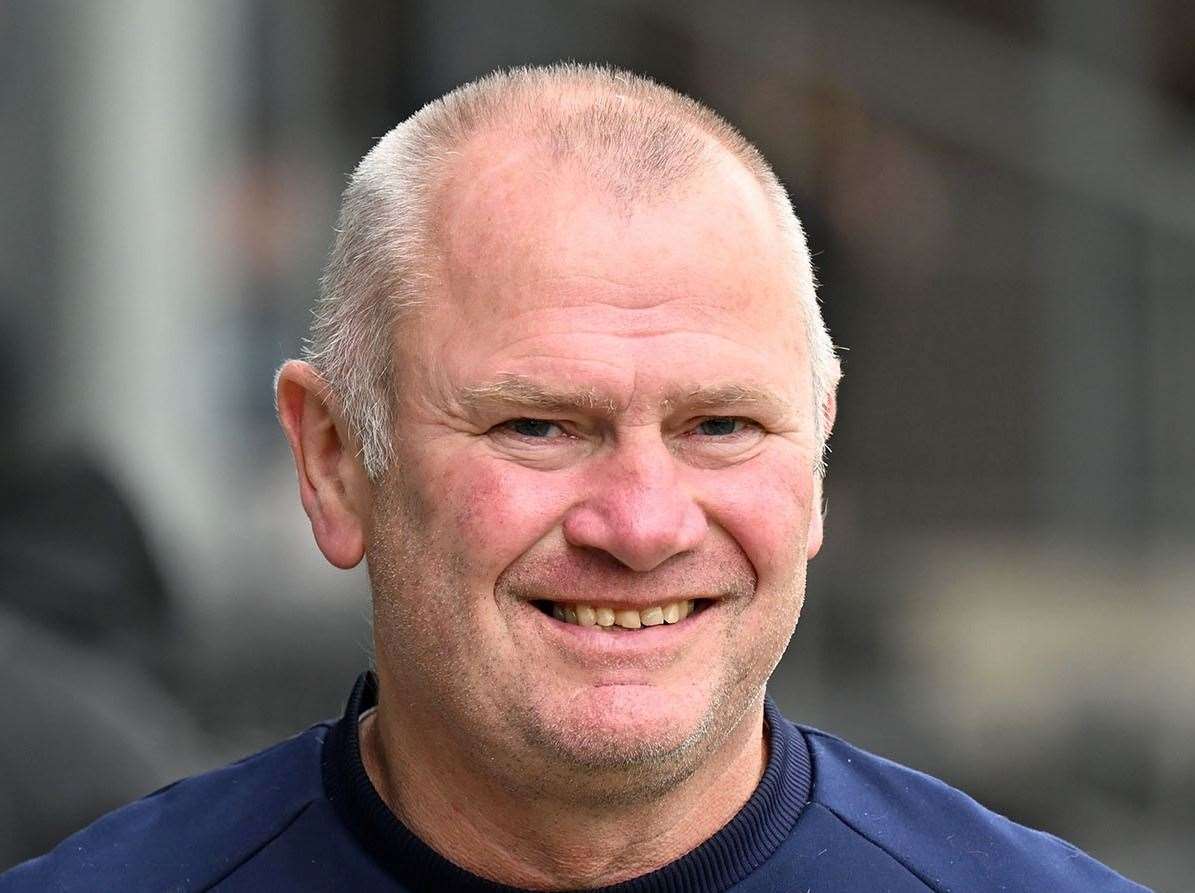 Dartford manager Alan Dowson – praised head groundsman Jay Berkhauer after he ensured their weekend National League South game against leaders Yeovil went ahead. Picture: Keith Gillard