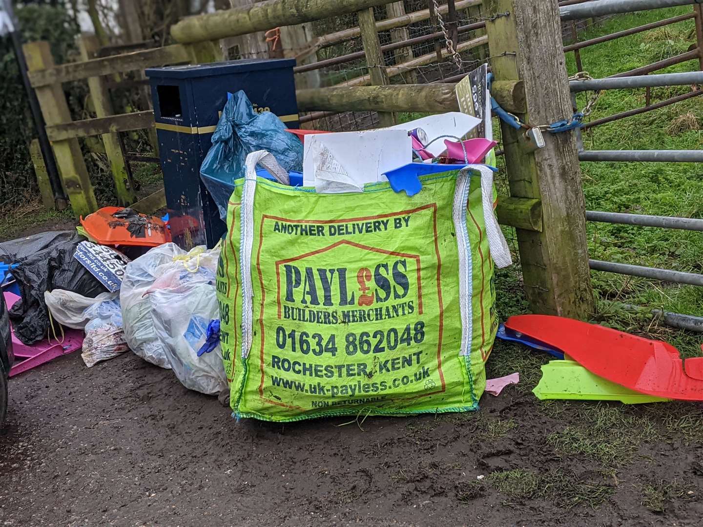 Rubbish piles up after clean-up