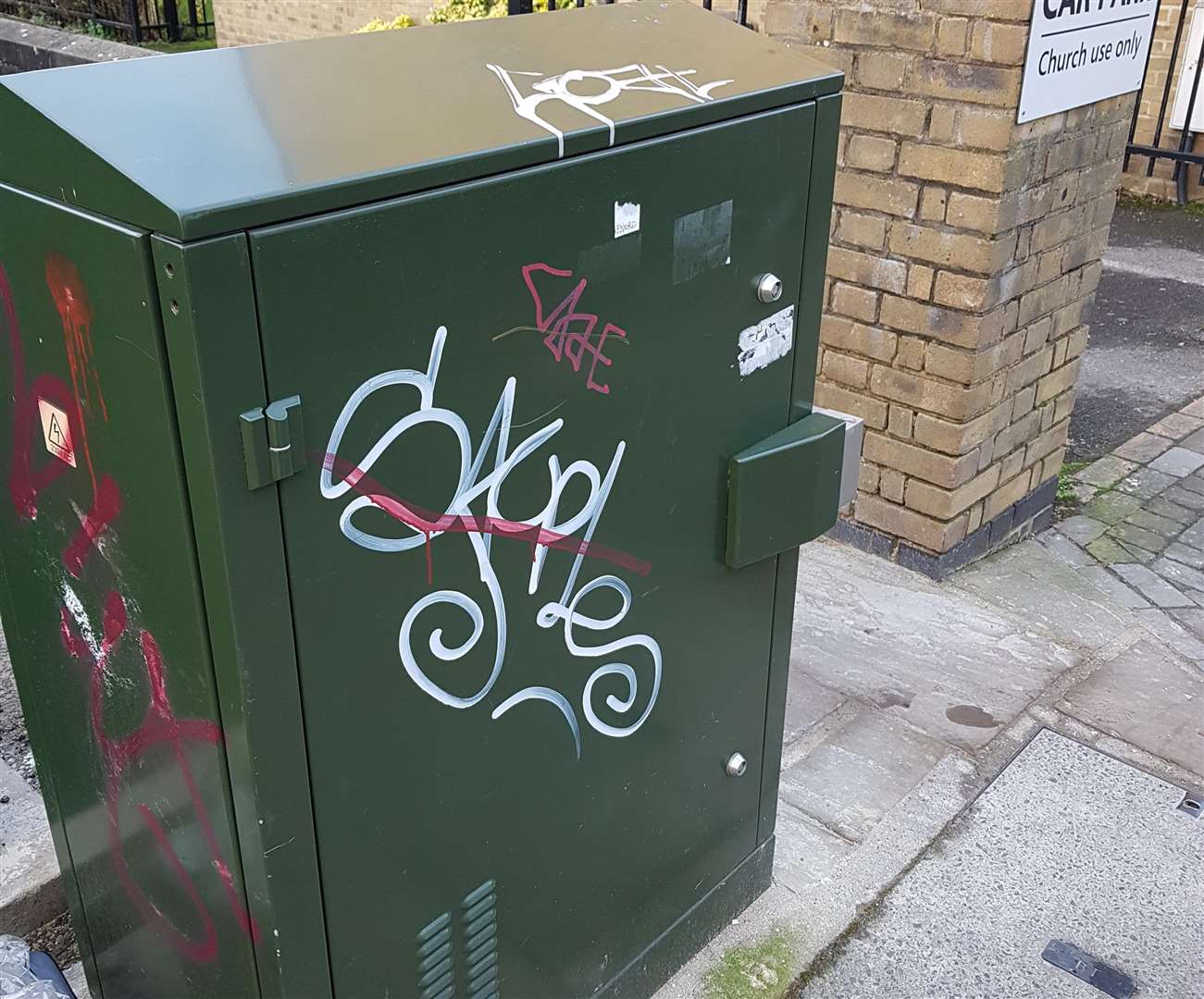 One of the familiar tags (6532155)