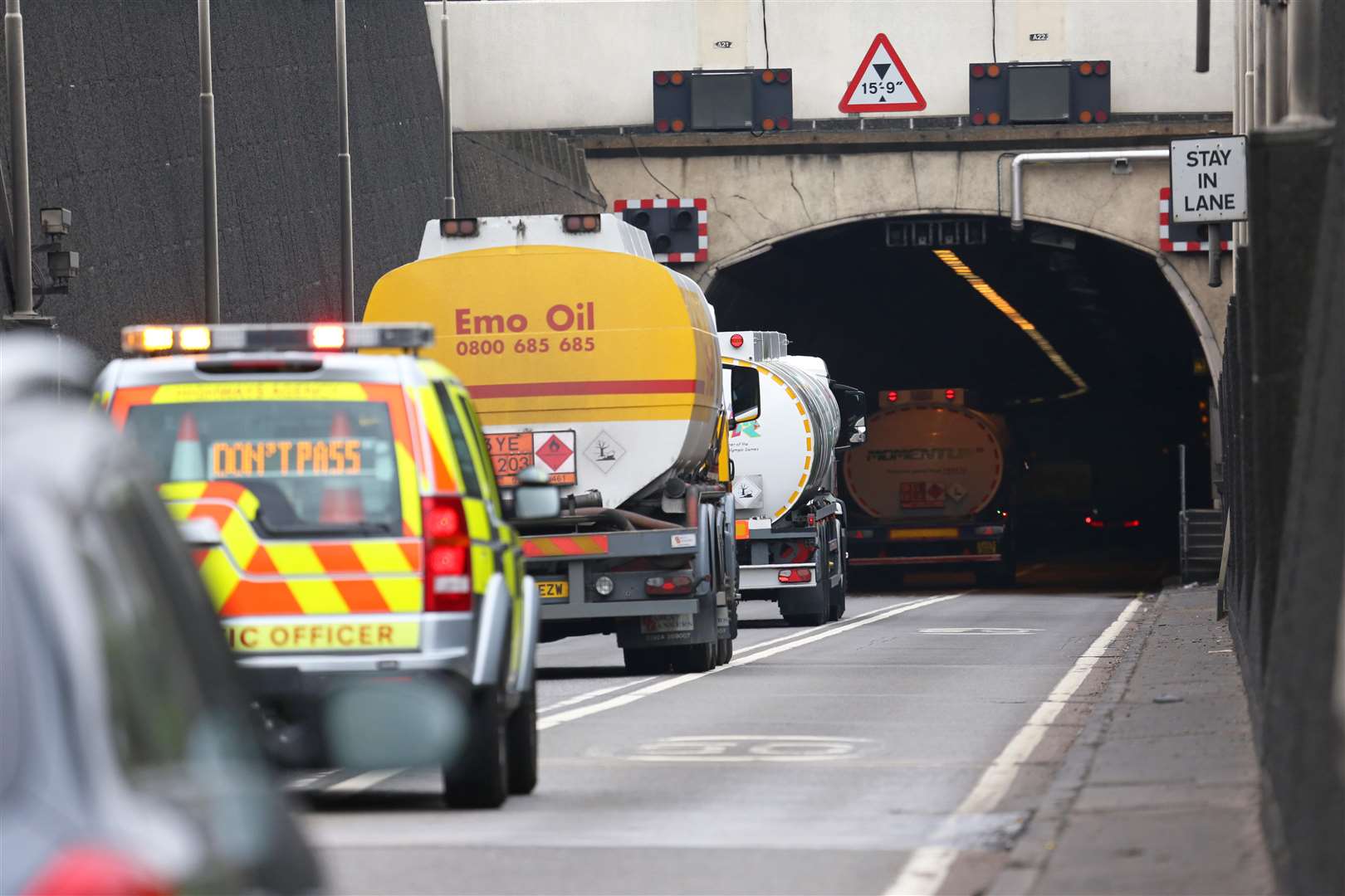 KMG GROUP USE ONLYConditions of Use: Slug: dartboothsDF GM 251114Caption: Hazardous vehicles being escorted through Dartford tunnel.Location: DartfordCategory: TransportByline: UnknownContact Name: Andrew BroughtonContact Email: Contact Phone: 01883 745364 / 07825 674643Uploaded By: Ben KENNEDYCopyright: Highways AgencyOriginal Caption: FM3529115 (1585196)