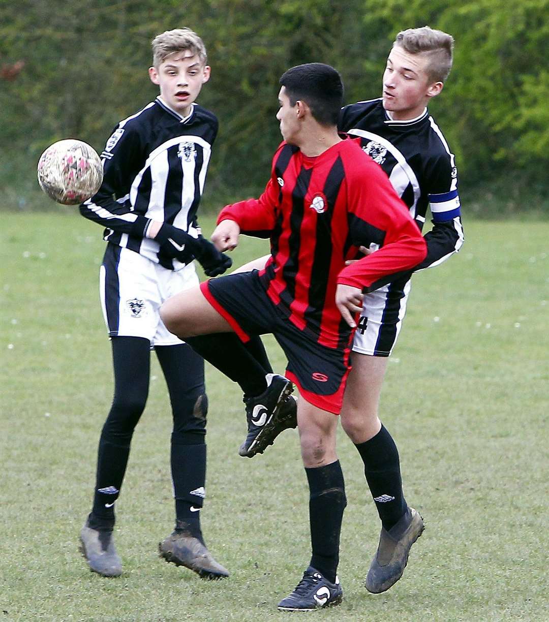 Meopham Colts under-14s and Milton & Fulston under-14s tangle Picture: Sean Aidan FM31646618