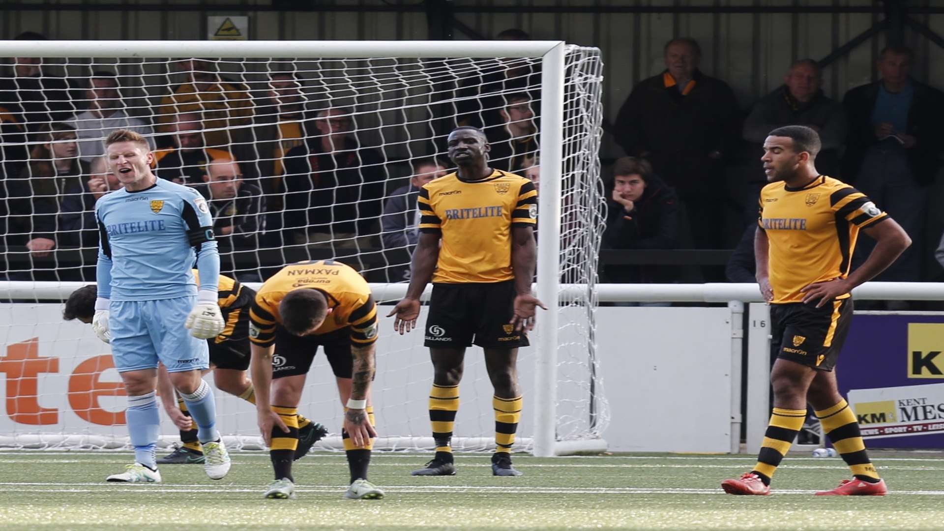 Misery for Maidstone as Gateshead add their second Picture: Matthew Walker