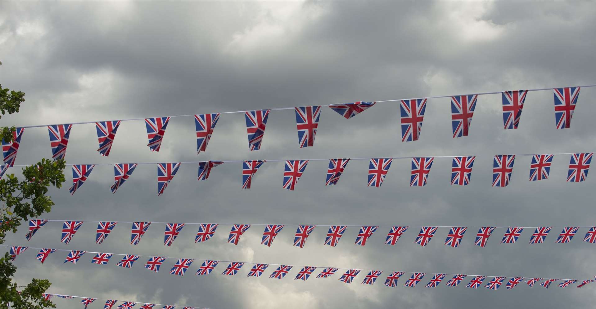 What will the weather be like for The Queen's Jubilee? Image: iStock.