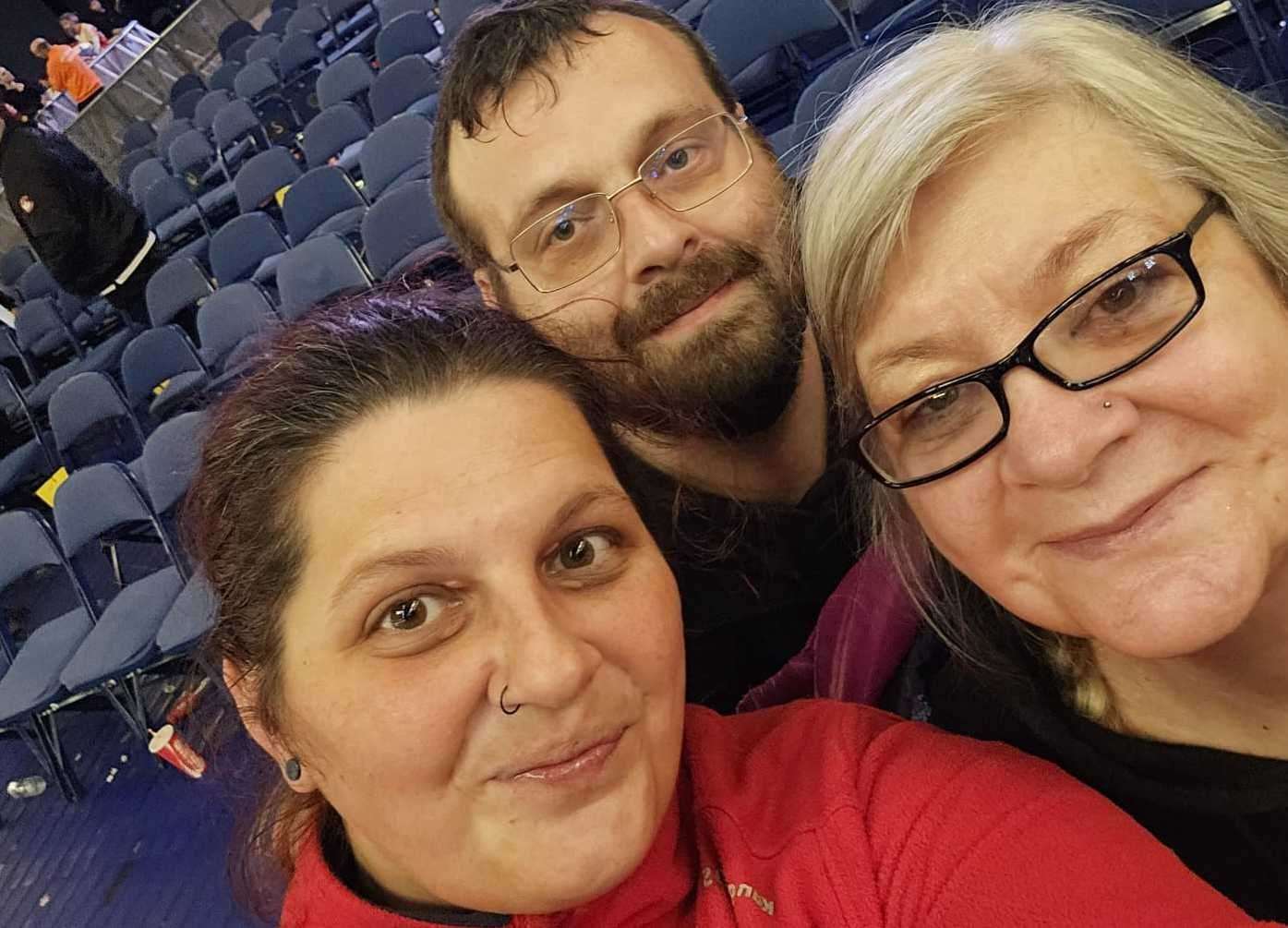 Lynn with mum Athina and brother, Kevin