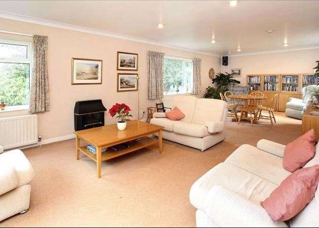 The multi-million pound Sevenoaks home features an expansive open-concept living room. Photo: Zoopla