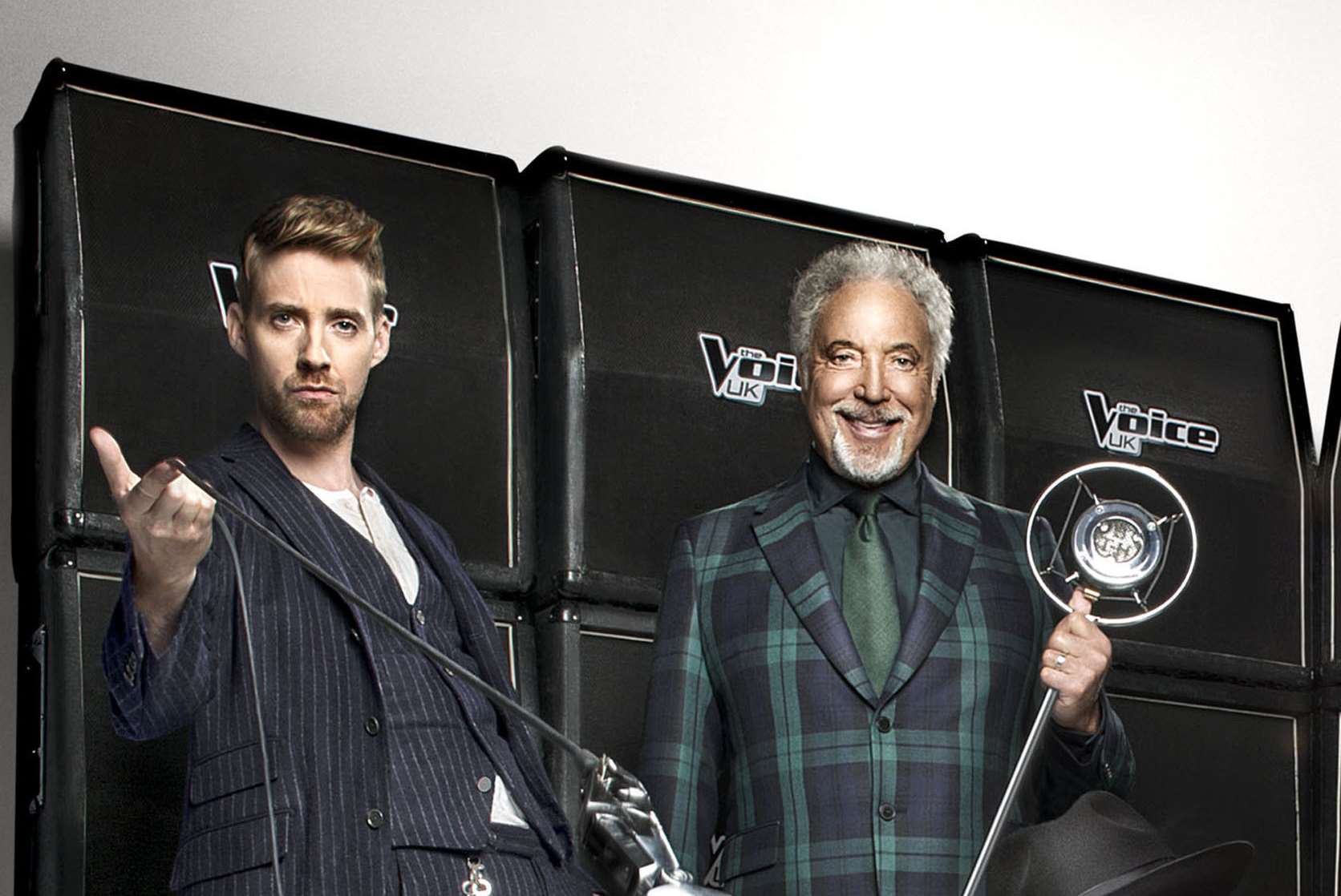 Ricky Wilson and Tom Jones in The Voice. Picture: Wall To Wall
