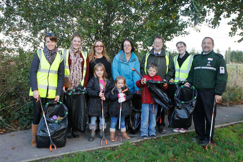 Litter Angels and residents held a litter pick in Kemsley to make it a cleaner place to live