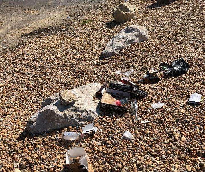 Litter on Folkestone beach