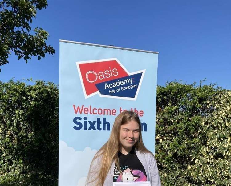 Oasis Academy student Amber is off to study fine art at university