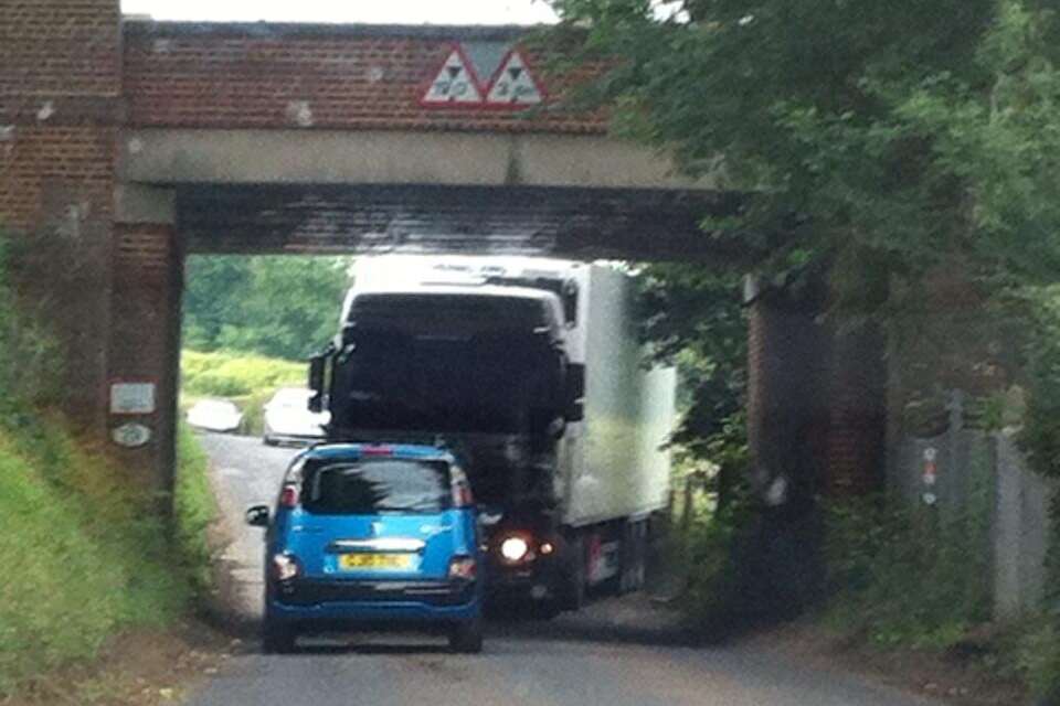 Lorry blocks the road after accident