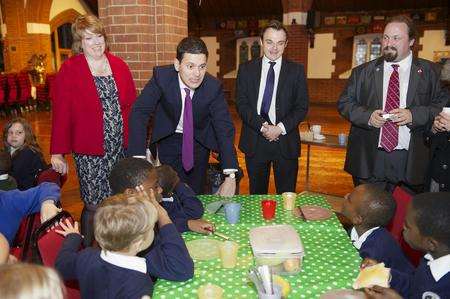David Miliband with Harriet Yeo, school children and Labour councillors Tristan Osborne and Vince Maple