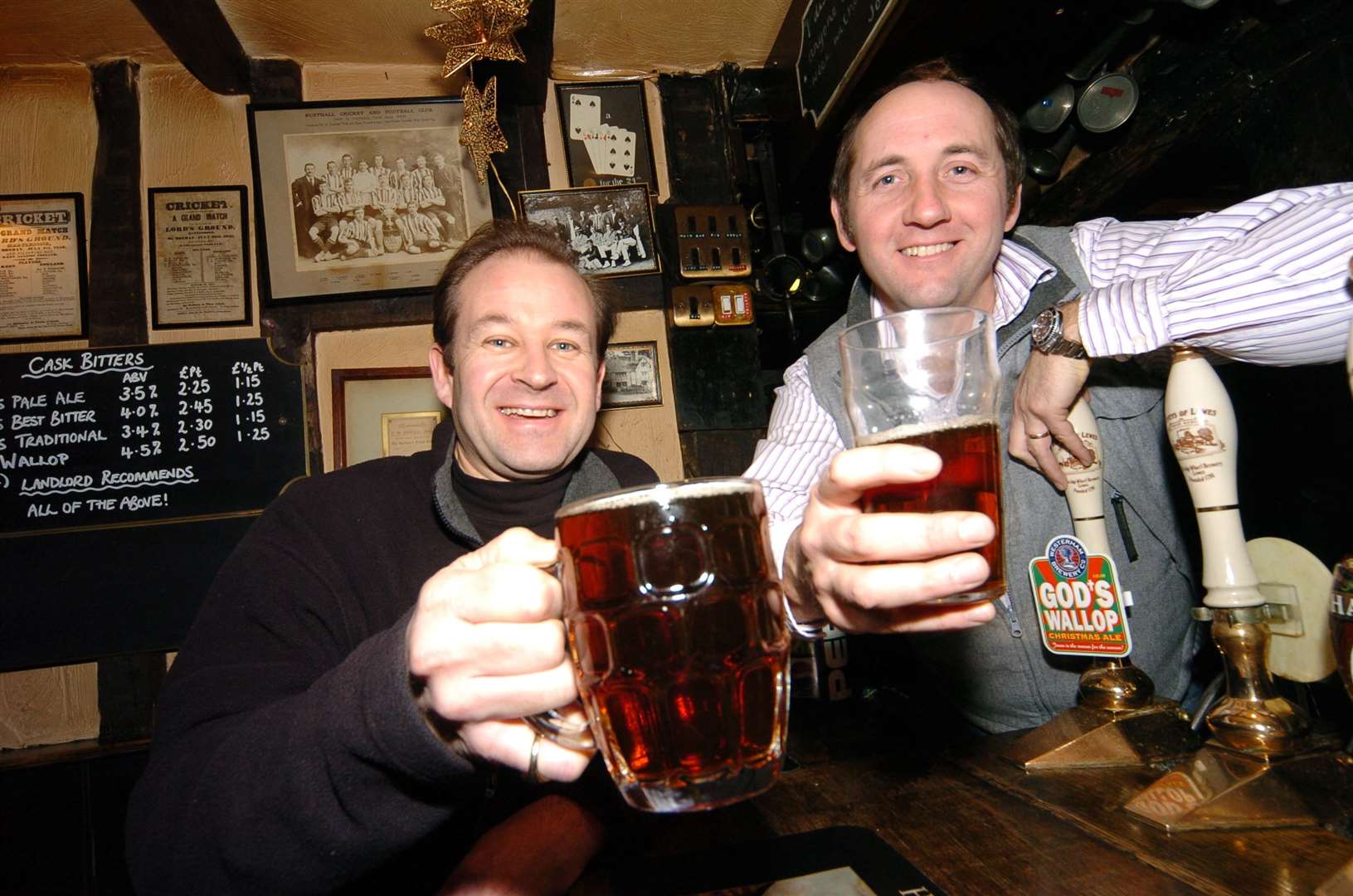 Robert Wicks and Julian Liss-Griffiths at the George & Dragon in 2004