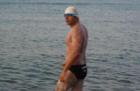 David Walliams at the start of his swim. Picture: GRAHAM TUTTHILL