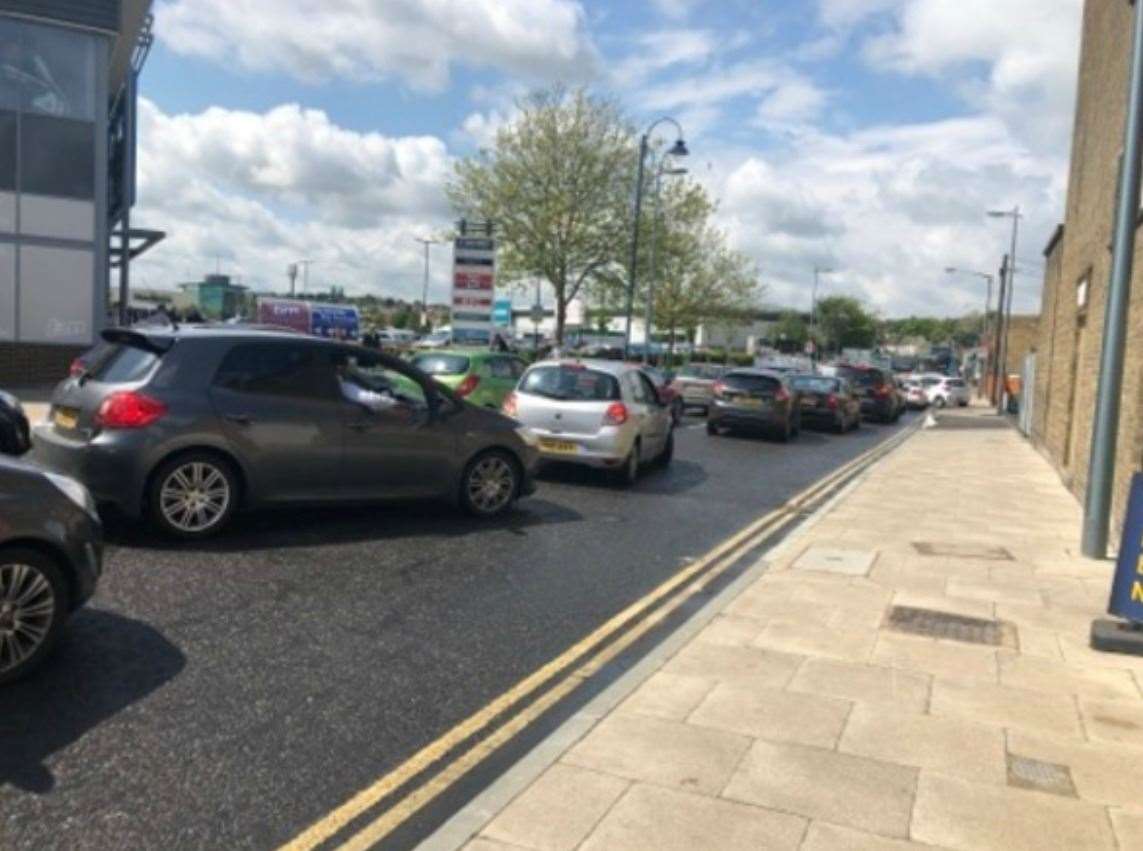 Traffic queues alongside Strood Retail Park due to the high street closures (10820419)