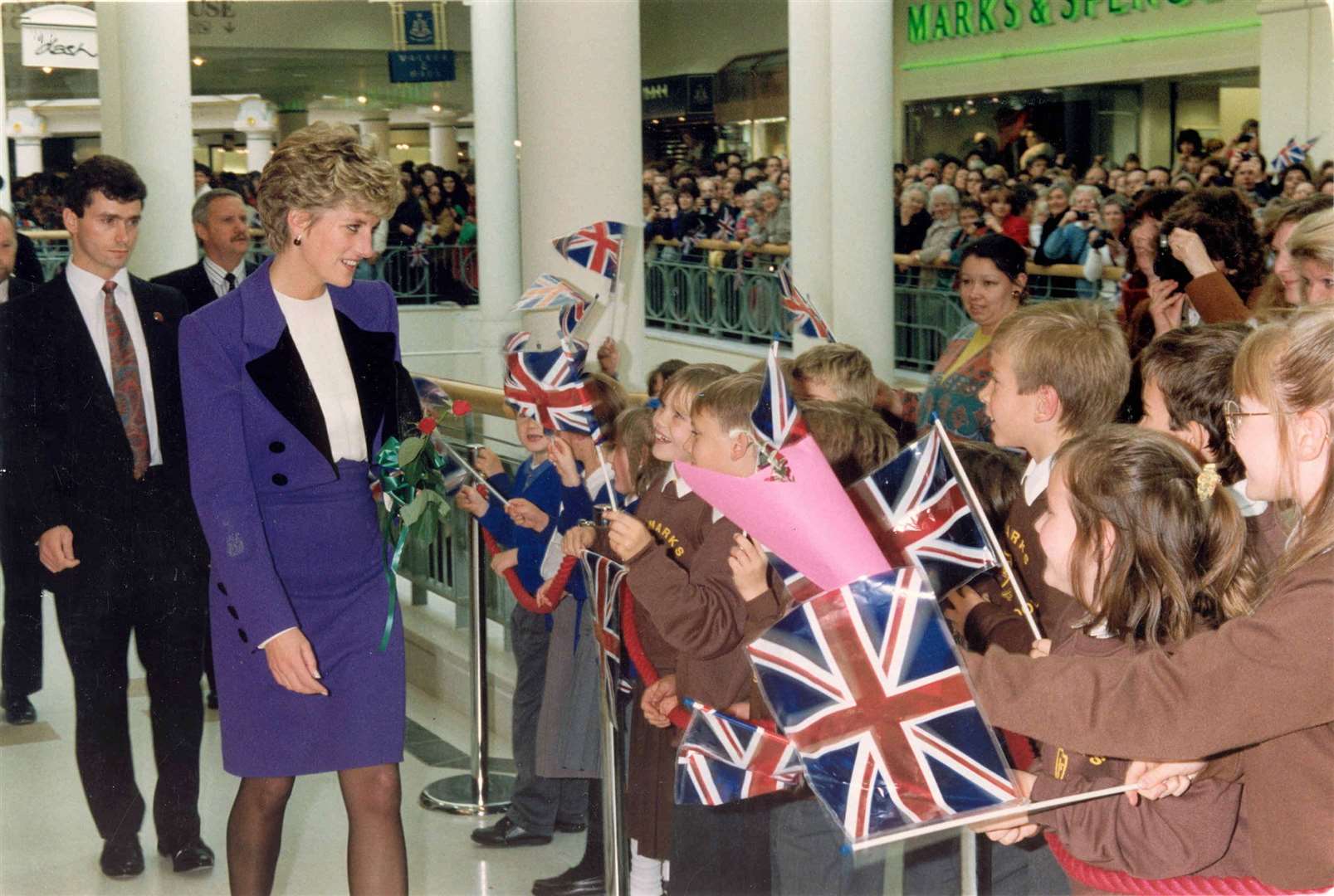 In October 1992, thousands of well-wishers lined the streets and packed into the Royal Victoria Place shopping centre in Tunbridge Wells to catch a glimpse of Princess Diana who unveiled a plaque to mark the opening of the £100m development