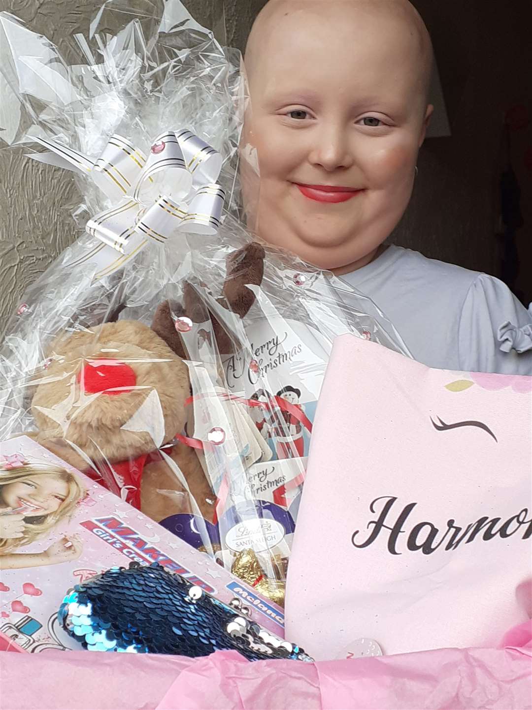 Harmony Morgan-Young who is undergoing treatment for bone cancer recieved a personalised hamper