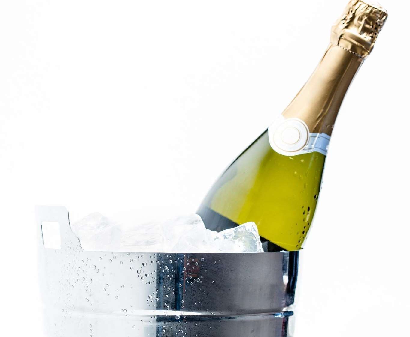 How to make sure your champers is chilling