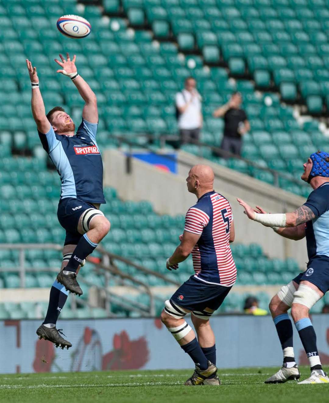 Jamie Stephens in the thick of the action for Kent at Twickenham. Picture: ICPhoto