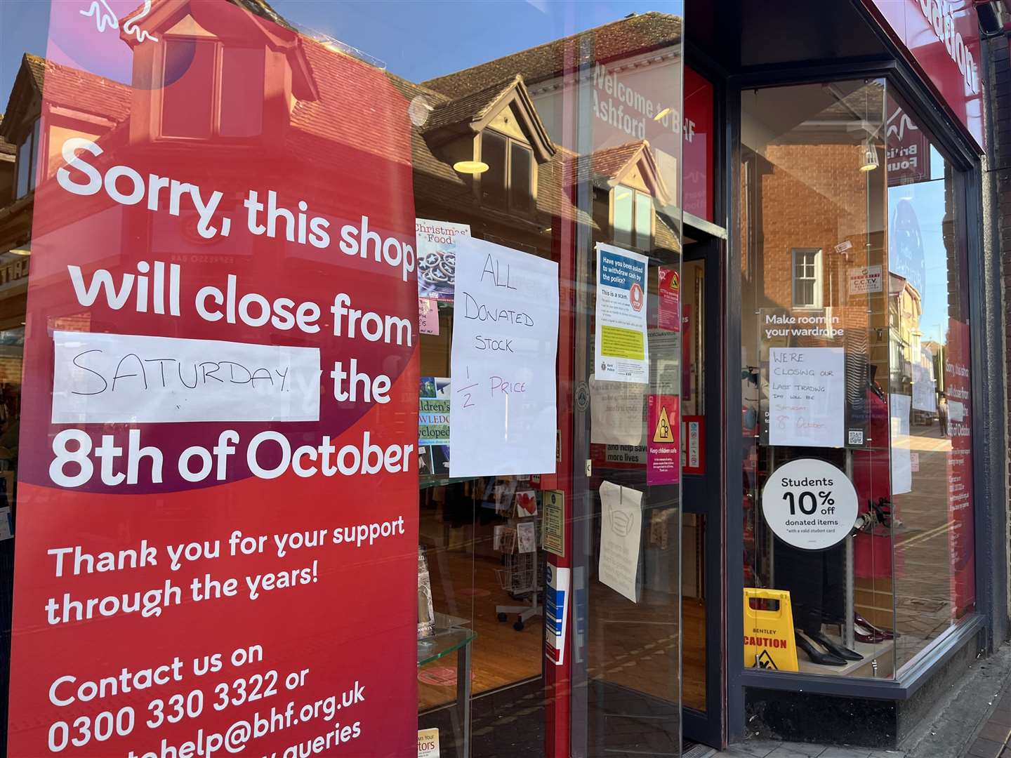 The charity shop, which has been in the town for 30 years, is closing tomorrow (October 8)