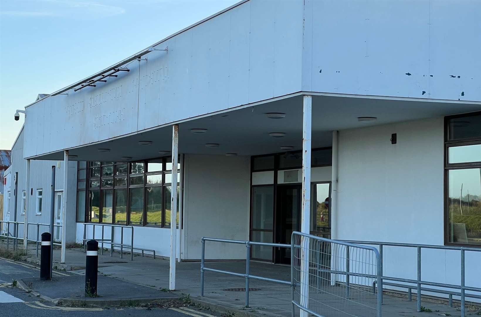 Manston Airport has stood empty since 2014