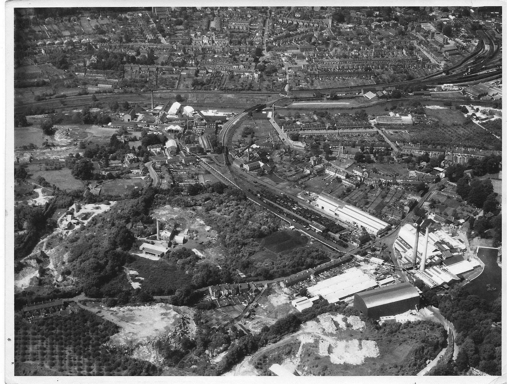 Tovil from above in 1953. Picture: Ray Sturgeon