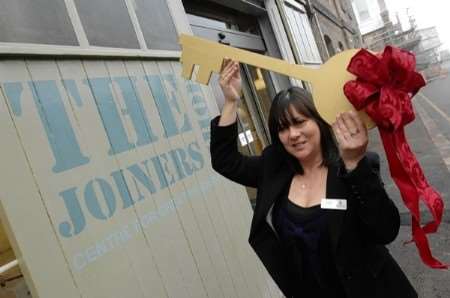 The Joiners Shop,Revamp, Chatham Docks. Allison Sweeney , centre manager with the key