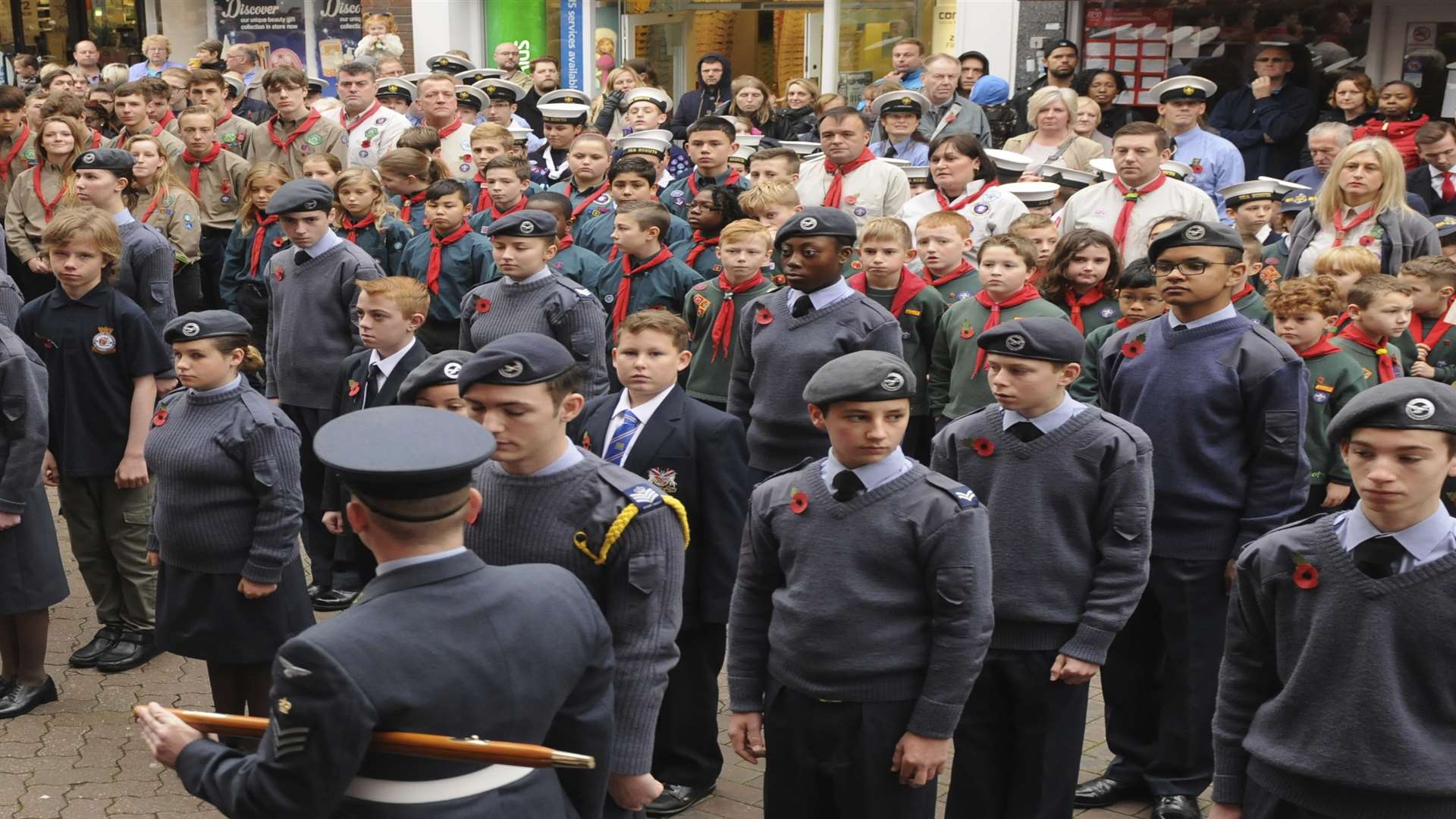 Hundreds took part in the Remembrance Sunday parade and service in Dartford