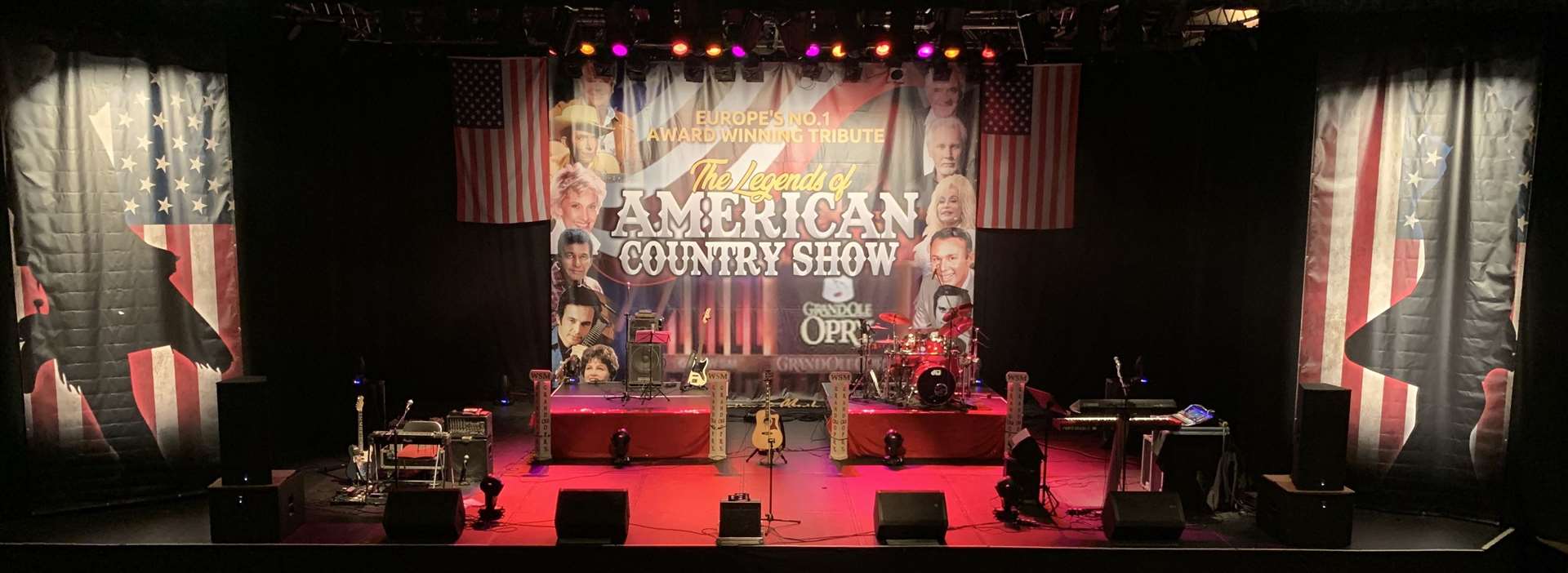 Setting the stage for a night of country smash hits.