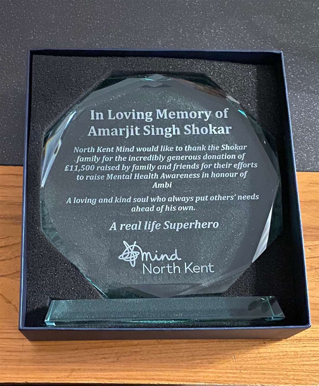 The plaque from MIND commemorating Amarjit Singh Shokar