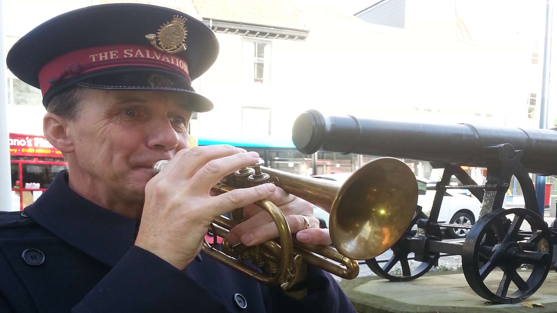 Kevin Ashman plays the Last Post