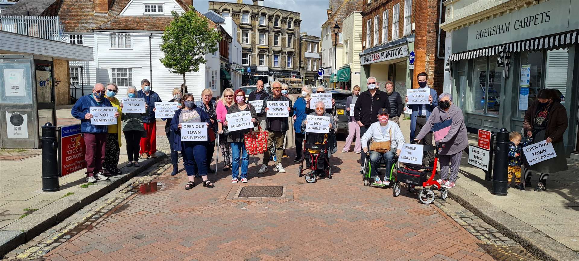 Residents and traders protesting proposals to reinstate the Faversham traffic ban last year