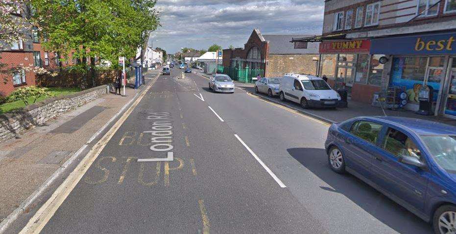 Police spotted the suspicious vehicle driving along London Road, Gravesend. Image: Google Maps (6240111)