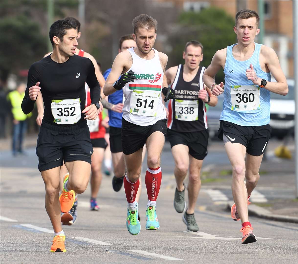 Andrew Green of Dartford Road Runners (No.338) eyes the pack ahead. Picture: Barry Goodwin (55423158)