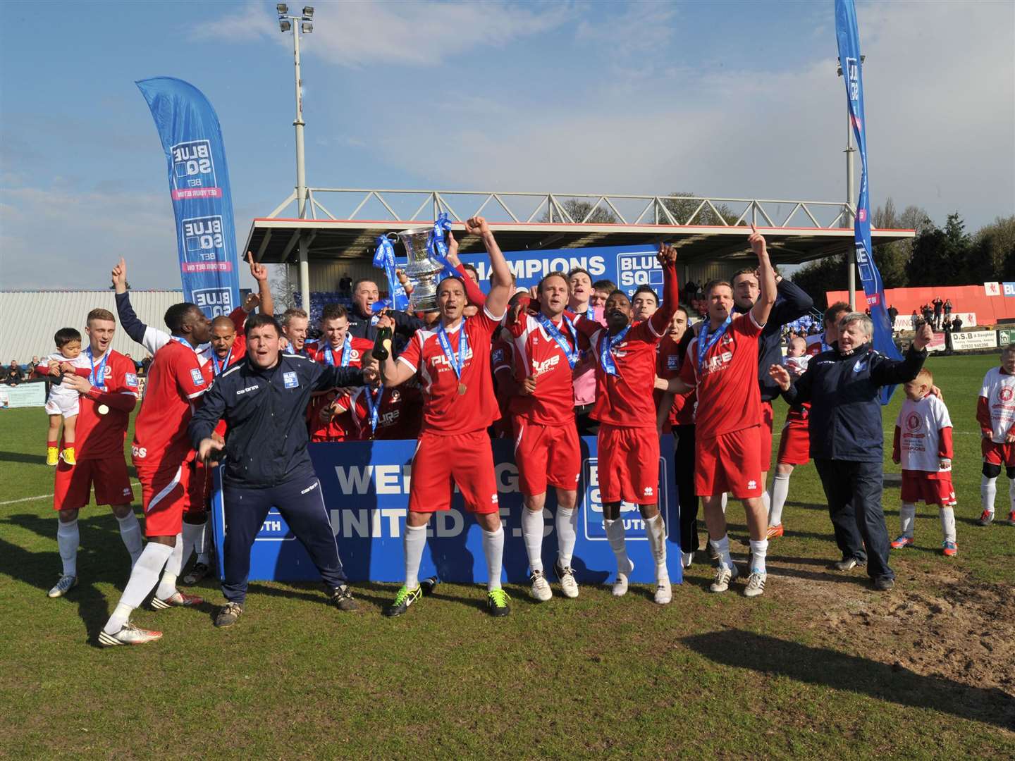 Welling United celebrate the Conference South title Picture: Keith Gillard (34723359)