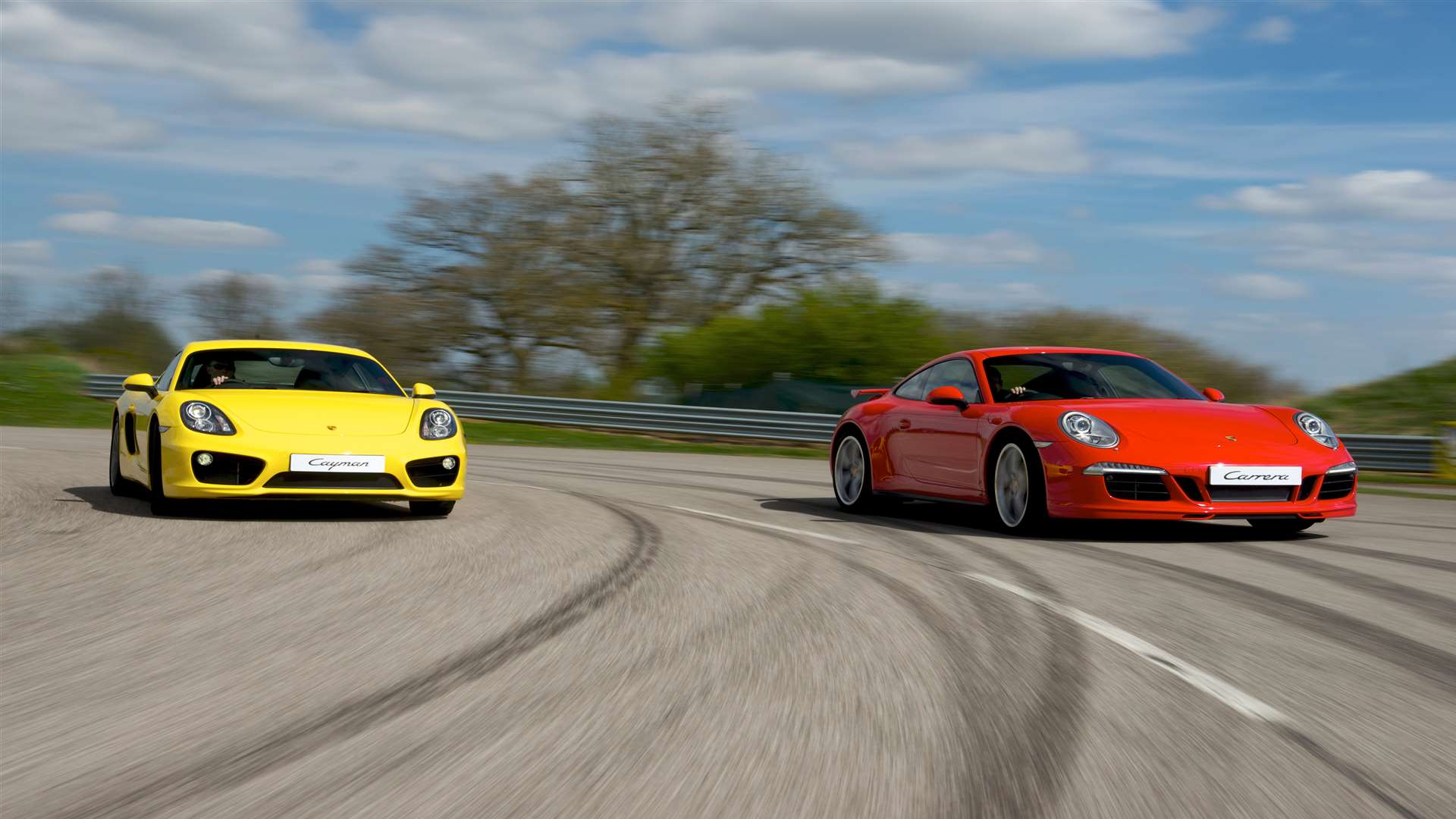 You can drive the Porsche model of your choice under the eye of a trained instructor
