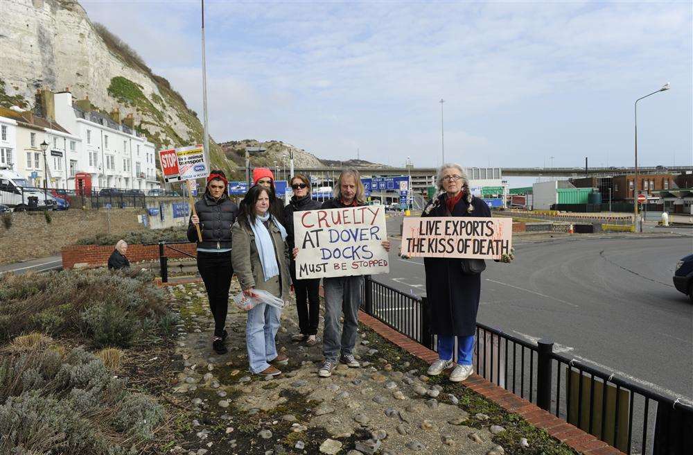 Protesters at Dover Docks