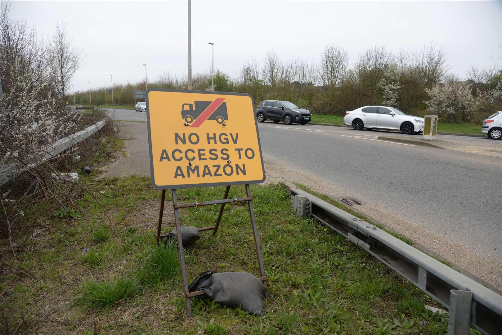 The sign at Main Road, Hoo. Picture: Chris Davey. (8002848)