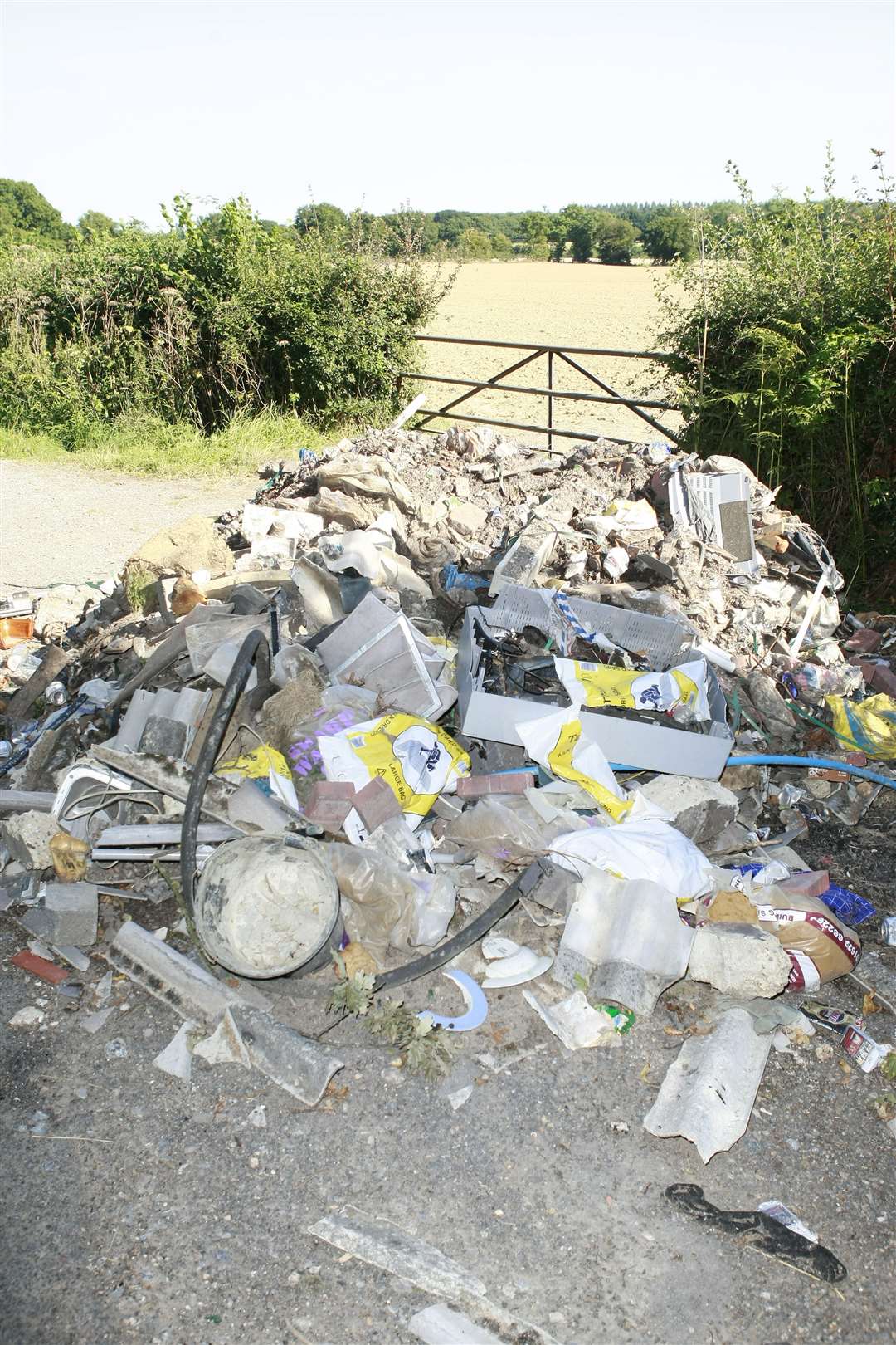 Fly-tipping stock pic