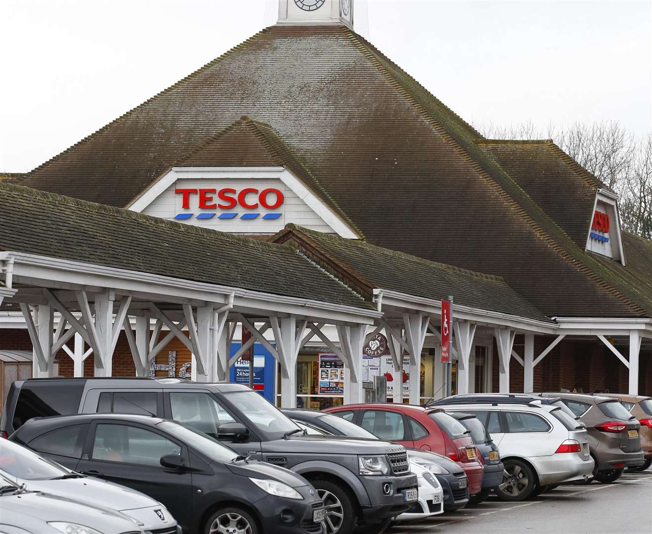 The incident took place outside Tesco in Grove Green